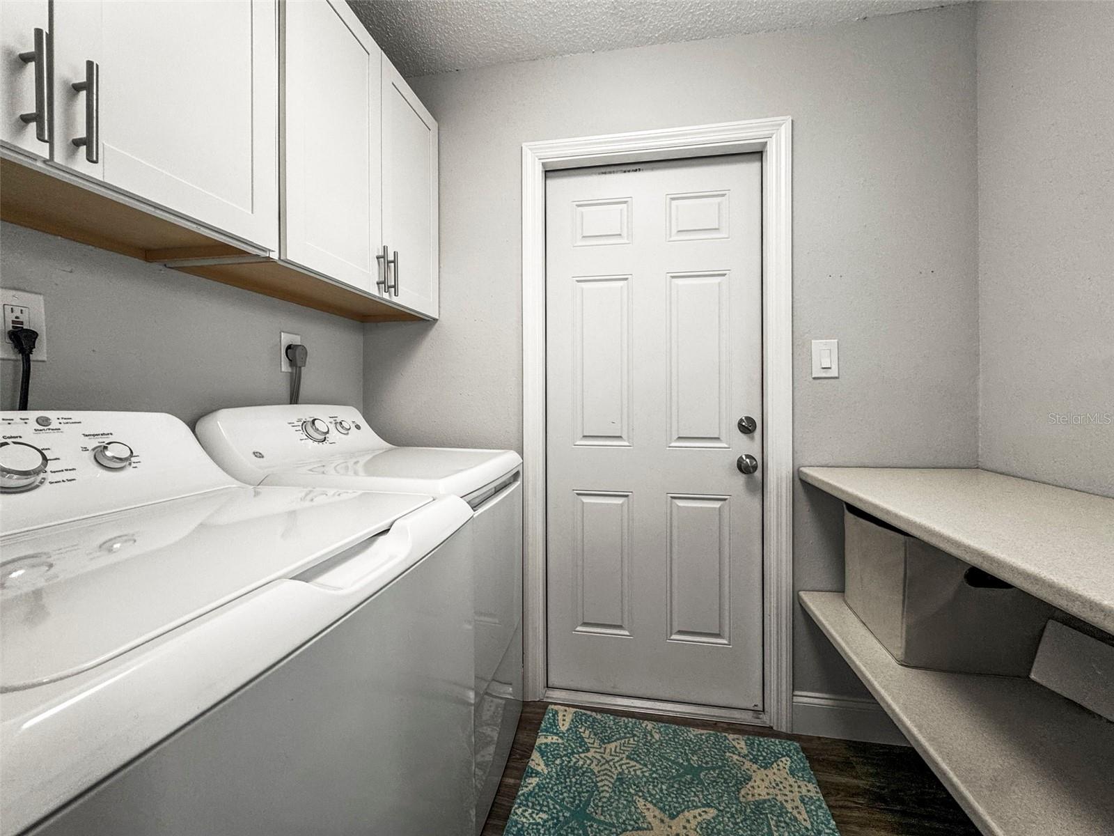 DUNEDIN ISLES ESTATES 1ST ADD - Residential