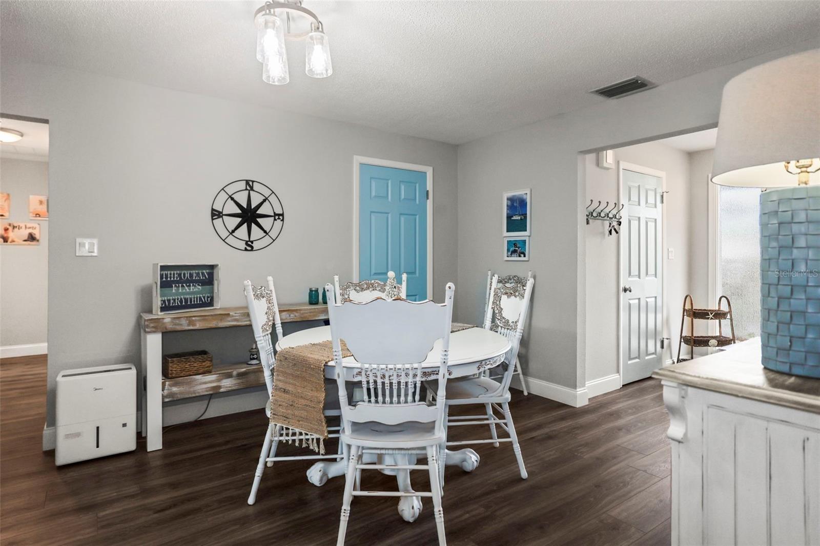 DUNEDIN ISLES ESTATES 1ST ADD - Residential