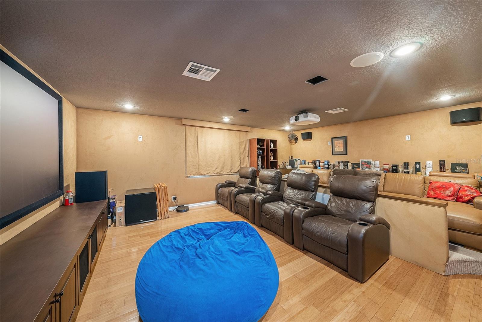 WESTCHASE SEC 223 - Residential Lease