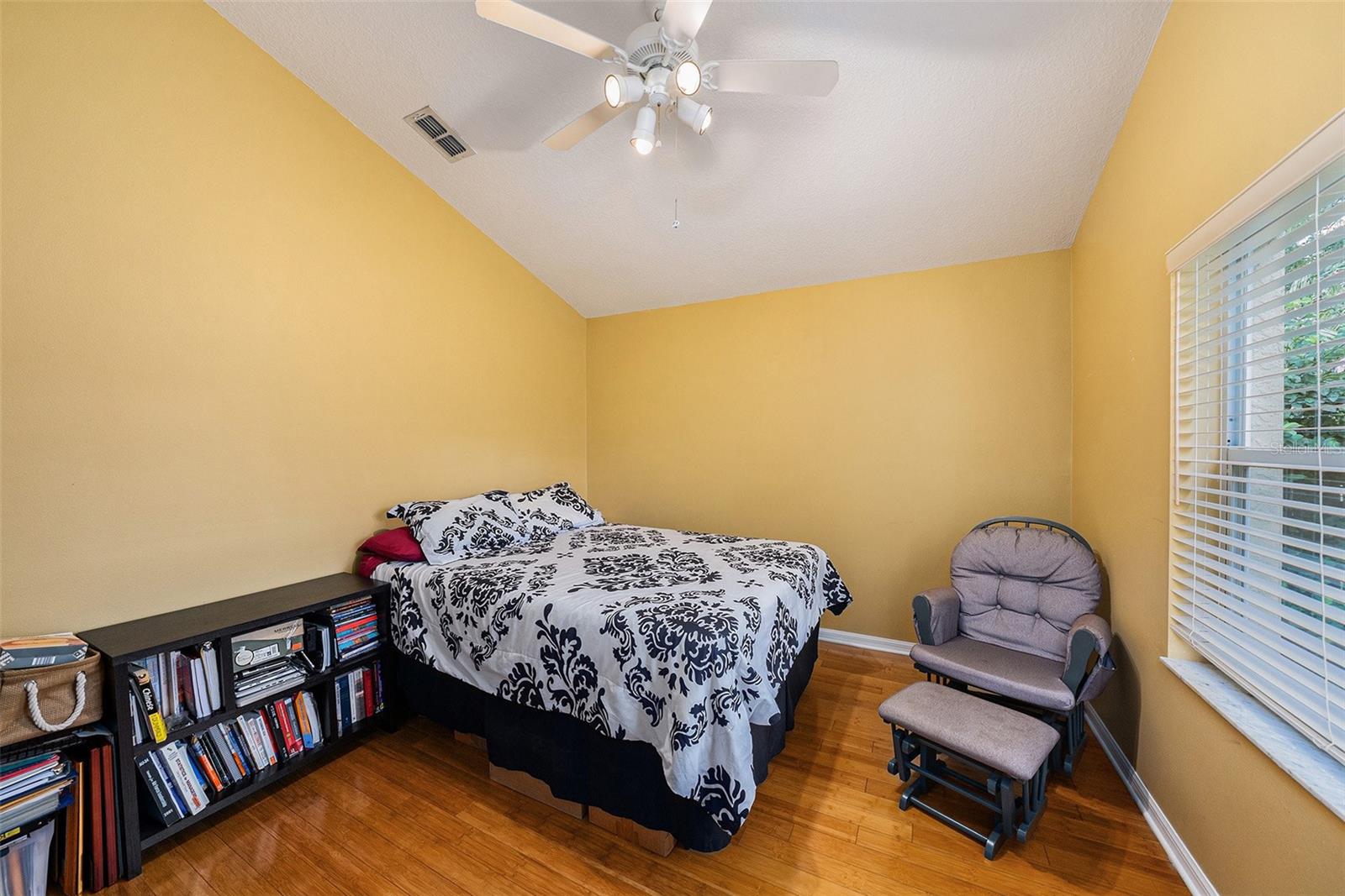 WESTCHASE SEC 223 - Residential Lease