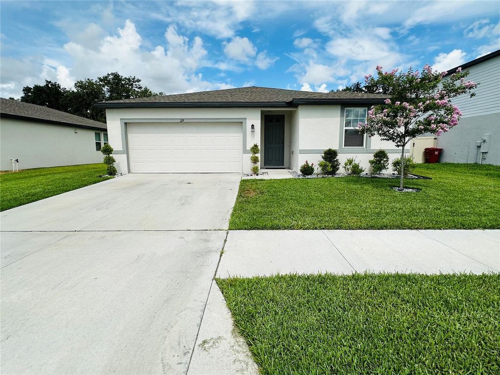 Photo of 219 Lovely Court, Plant City, FL 33566 (MLS # TB8395499)