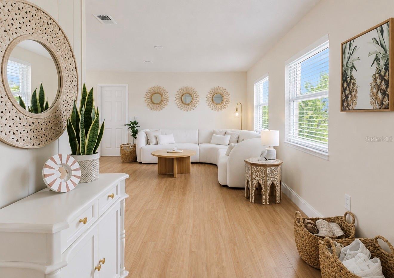 VILLAGE GREEN OF BRADENTON - Residential