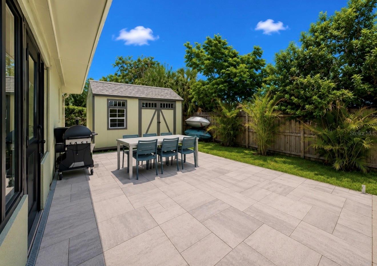VILLAGE GREEN OF BRADENTON - Residential