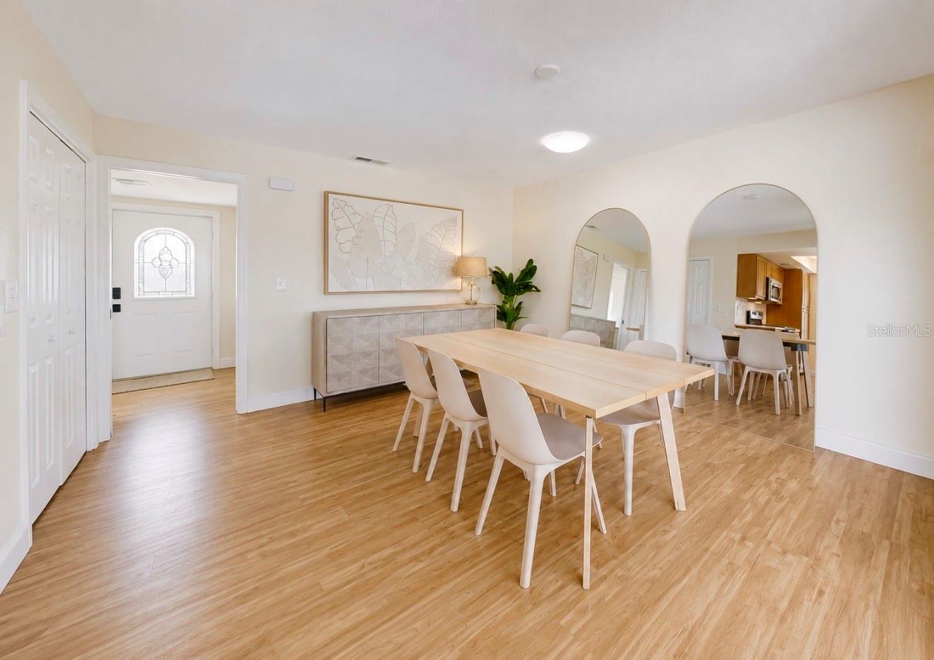 VILLAGE GREEN OF BRADENTON - Residential