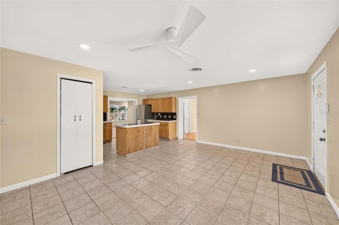 Tiny photo for 15642 SE 91st Court, Summerfield, FL 34491 (MLS # OM734469)