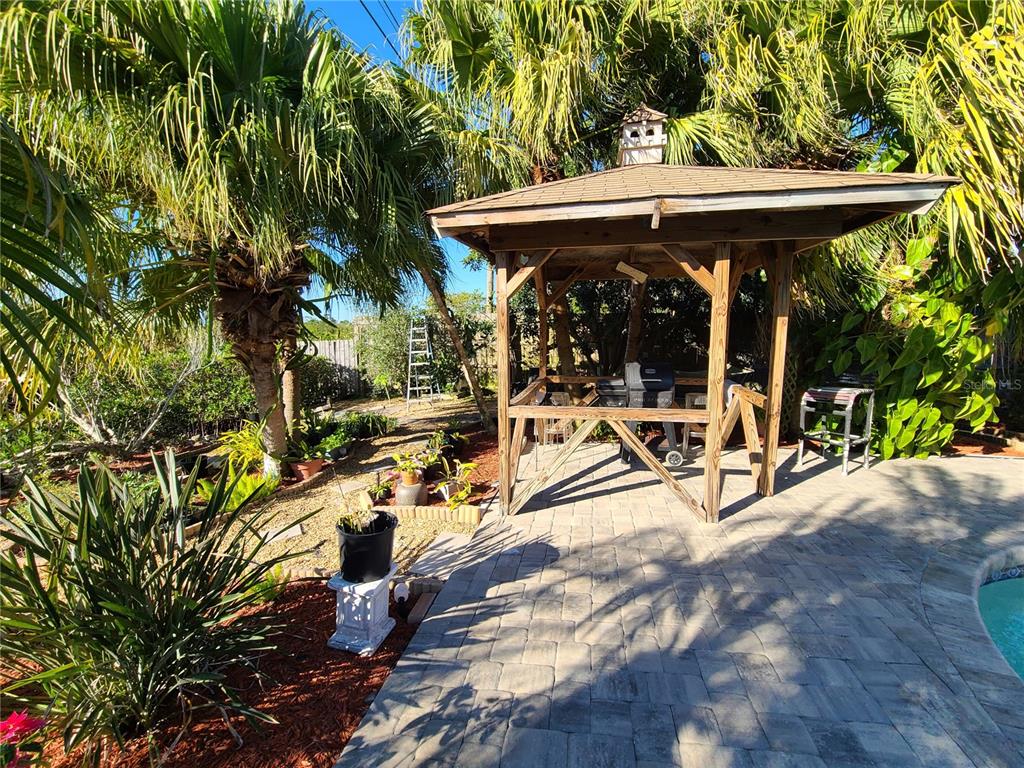 ELWOOD PARK RESUB BLKS70&72 UNREC - Residential