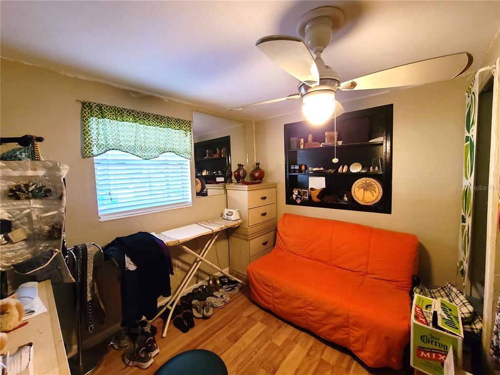 ELWOOD PARK RESUB BLKS70&72 UNREC - Residential