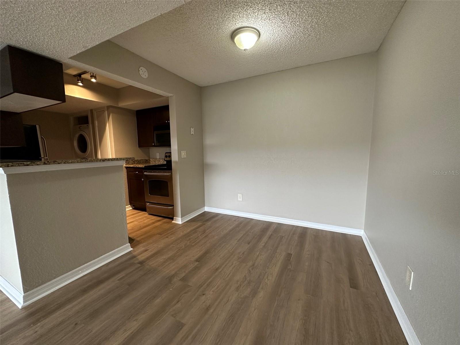 VANTAGE POINT CONDO - Residential Lease