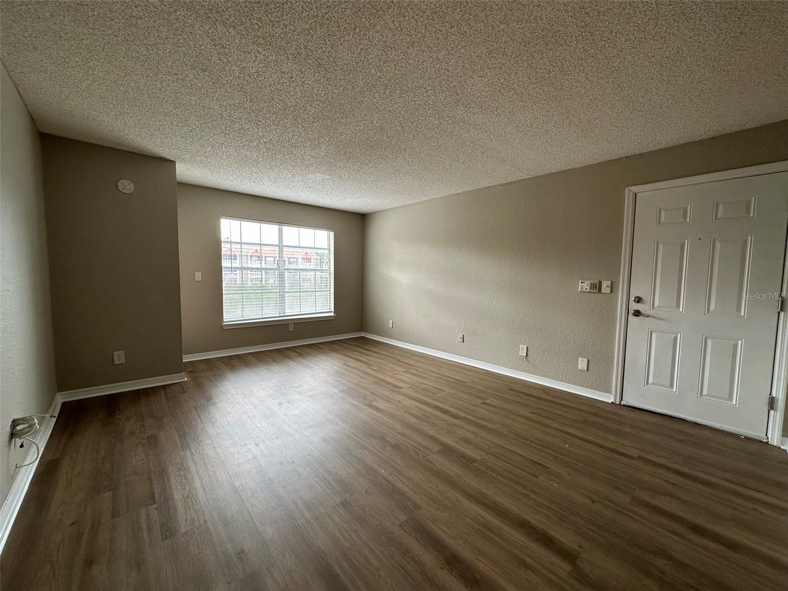 VANTAGE POINT CONDO - Residential Lease