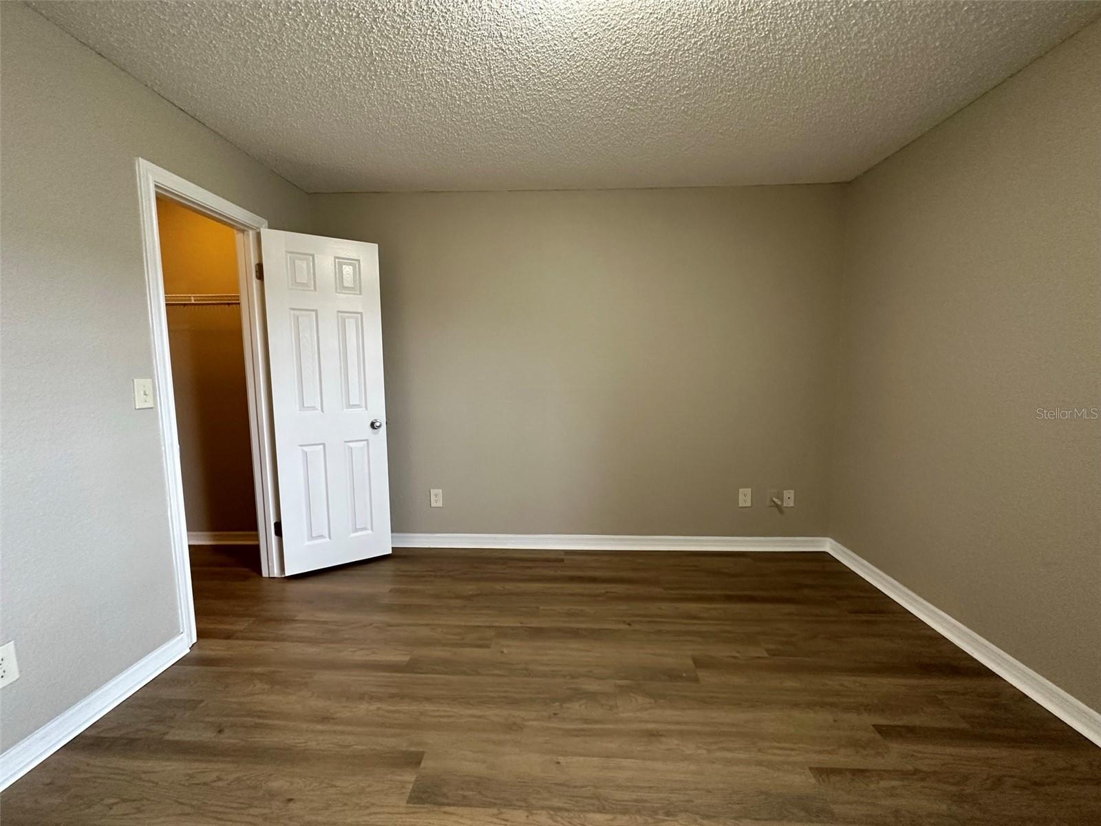 VANTAGE POINT CONDO - Residential Lease