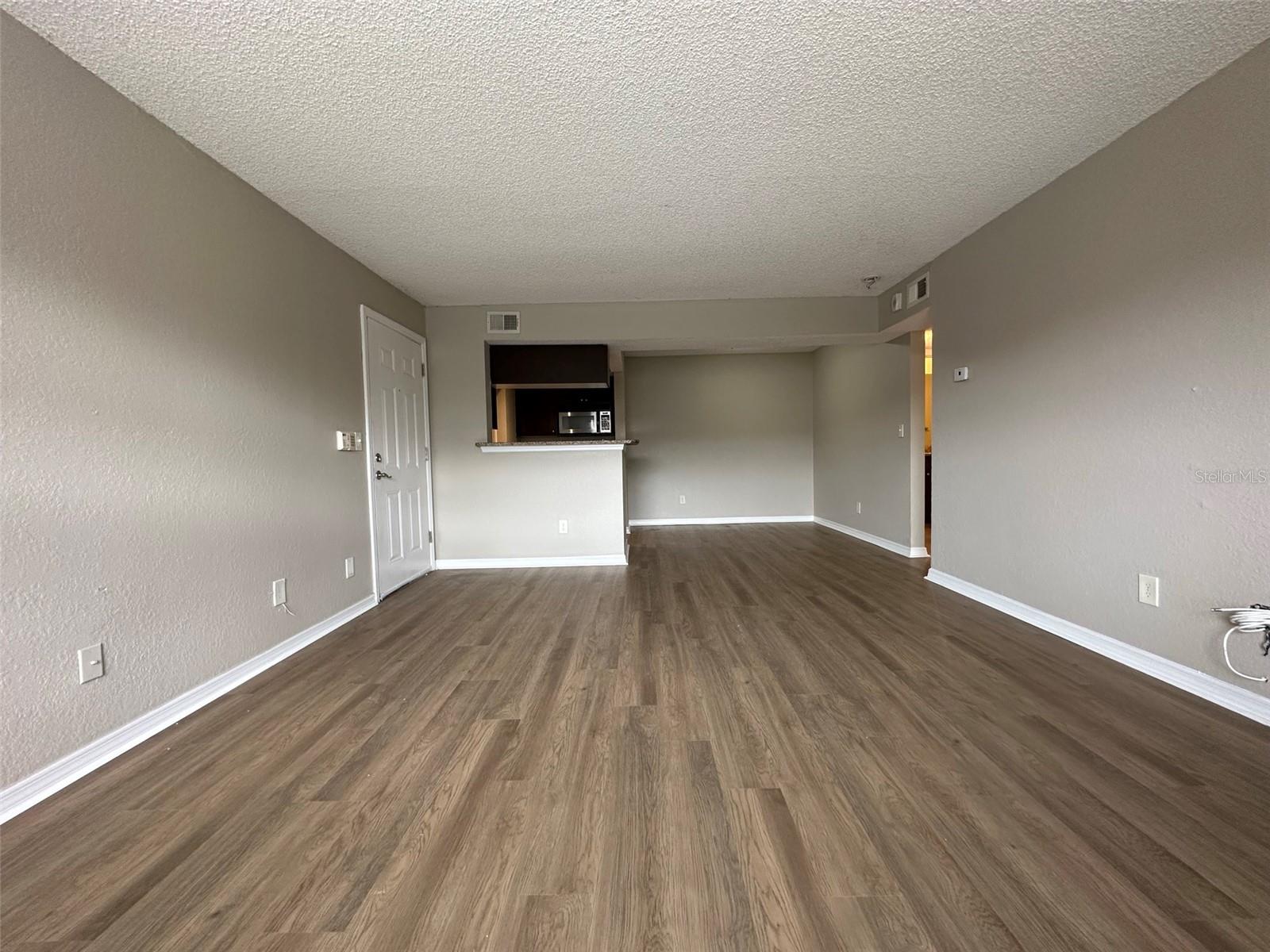 VANTAGE POINT CONDO - Residential Lease