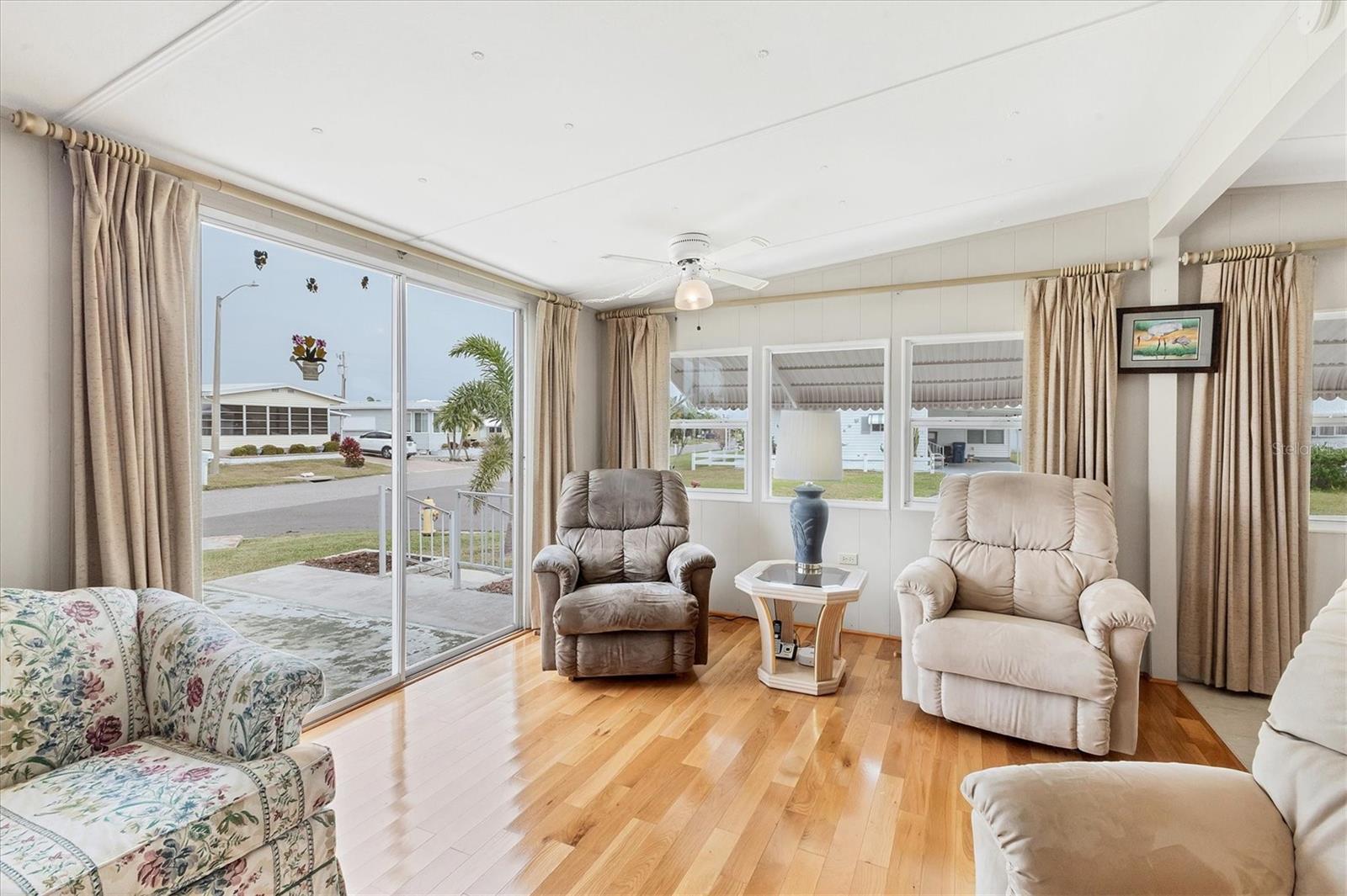 TIDEVUE ESTATES FIRST ADD - Residential