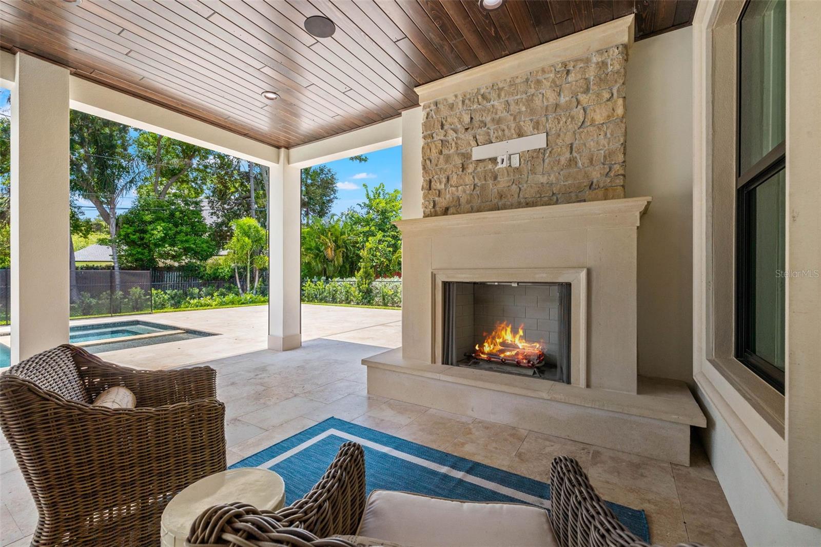 BELLEAIR ESTATES - Residential