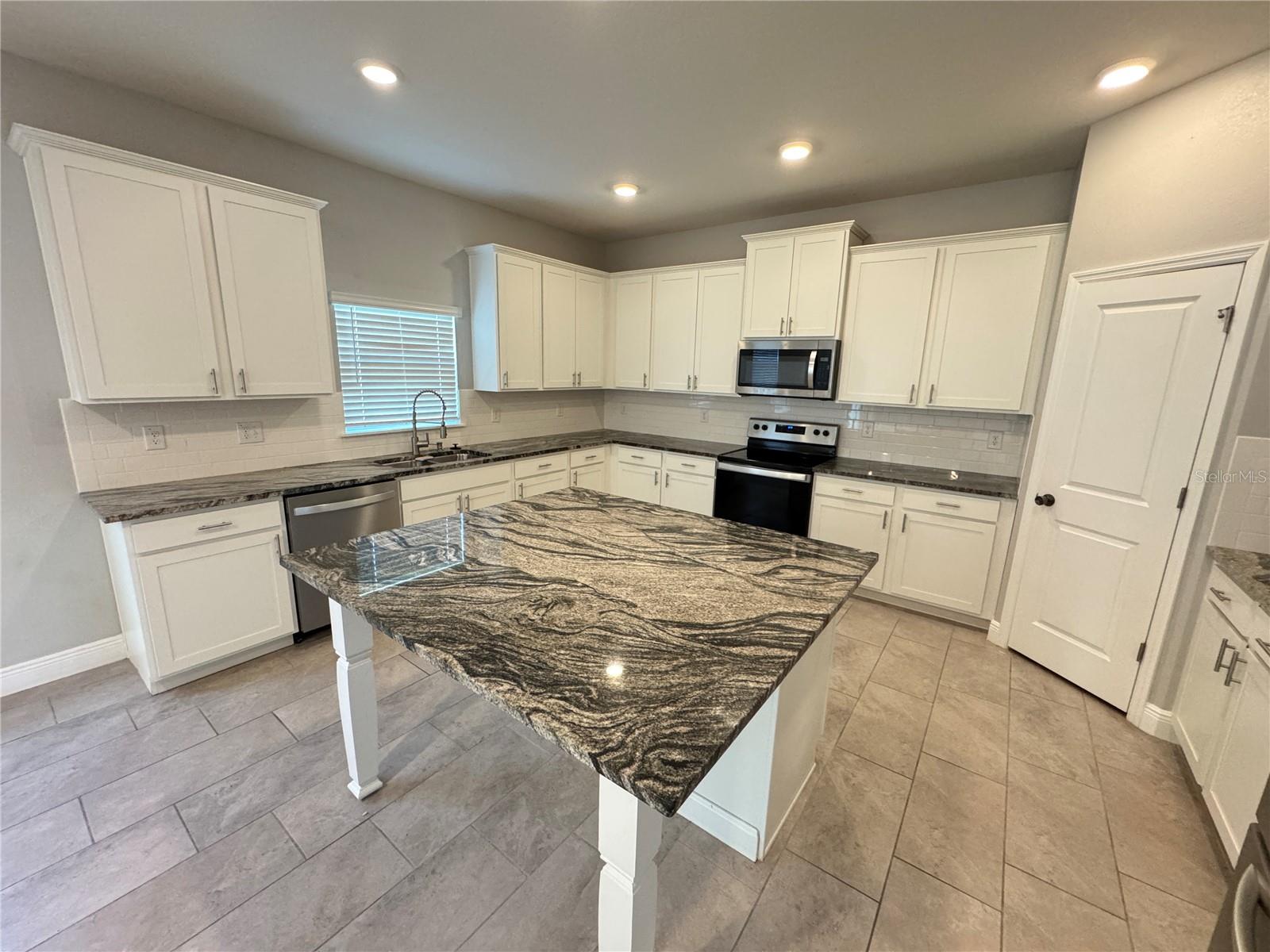 UNION PARK PH 8B & 8C - Residential Lease