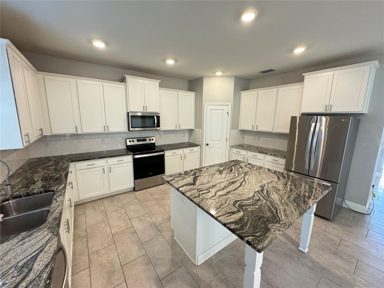 UNION PARK PH 8B & 8C - Residential Lease