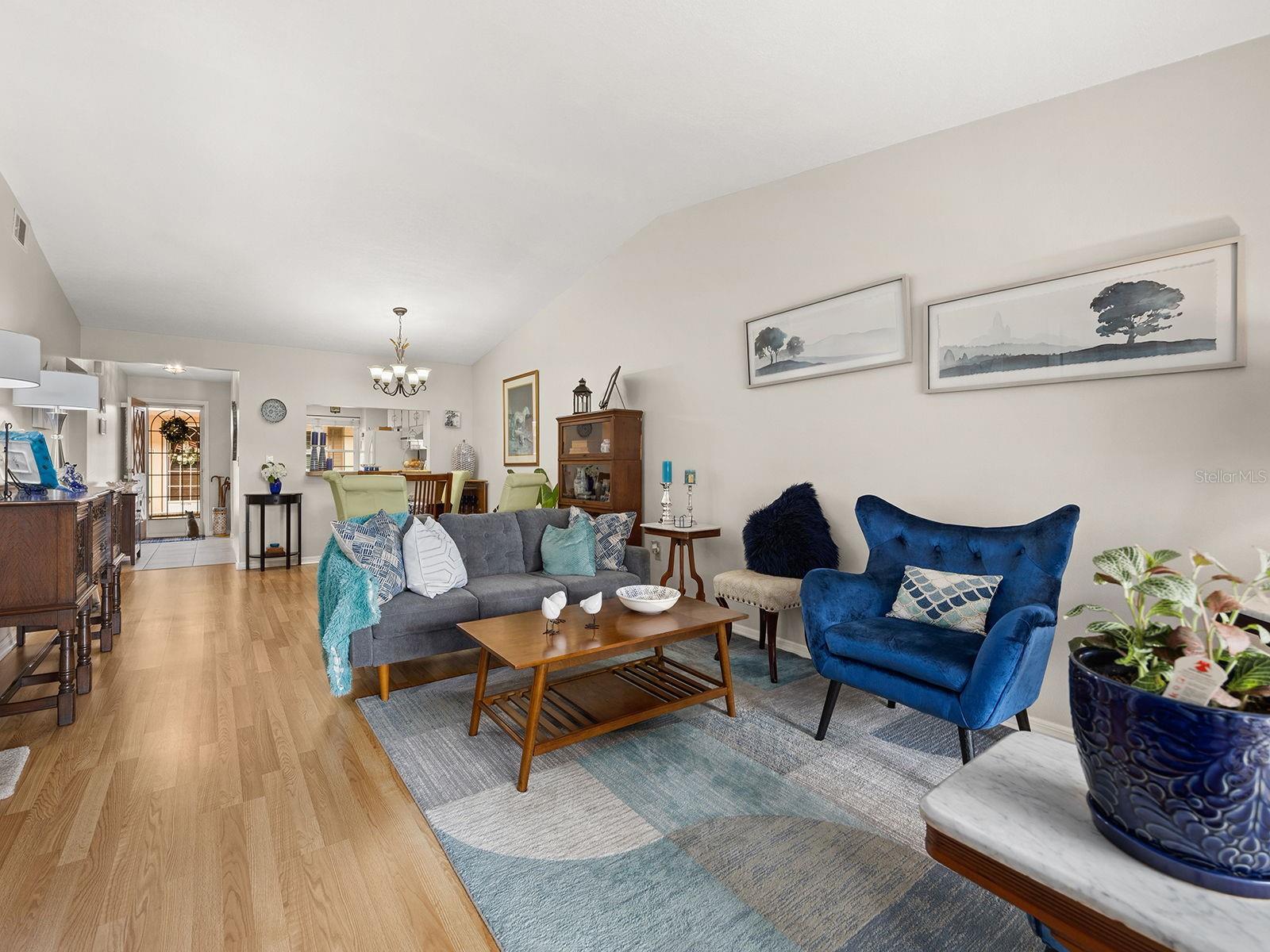 HOWEY LAKE SHORE HEIGHTS - Residential Lease