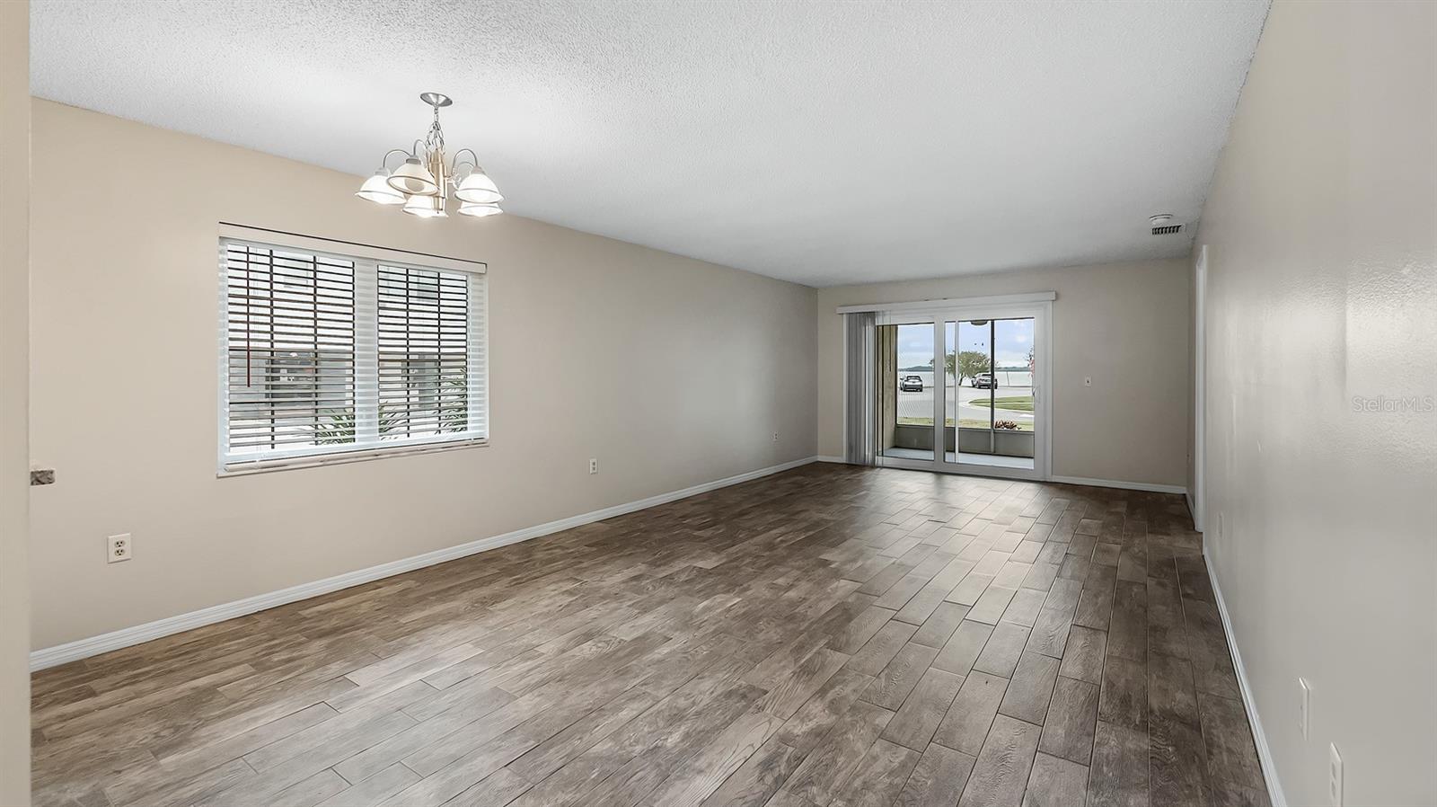 HOWEY LAKE SHORE HEIGHTS - Residential Lease