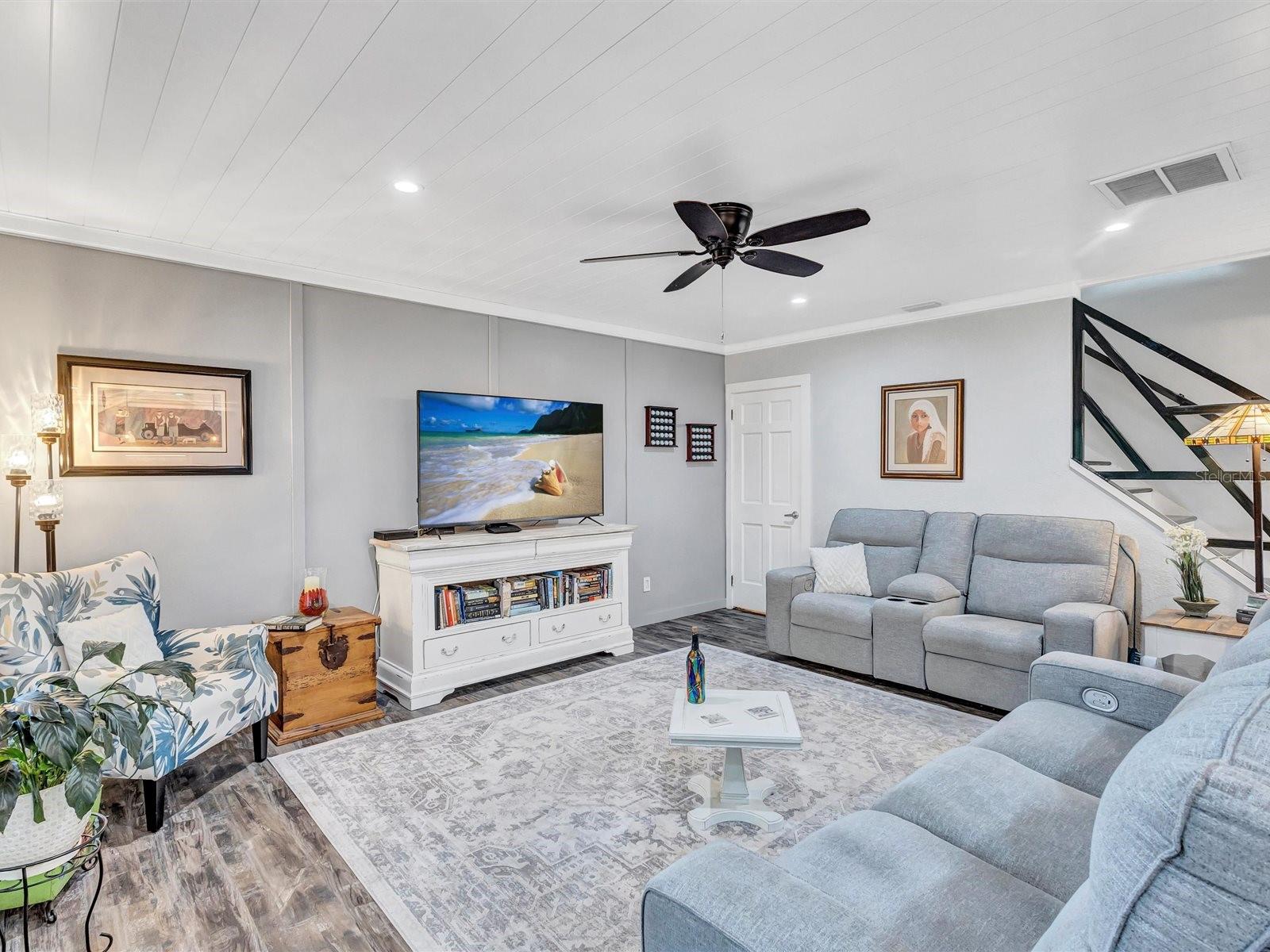 TOWNHOUSES OF BARDMOOR - Residential