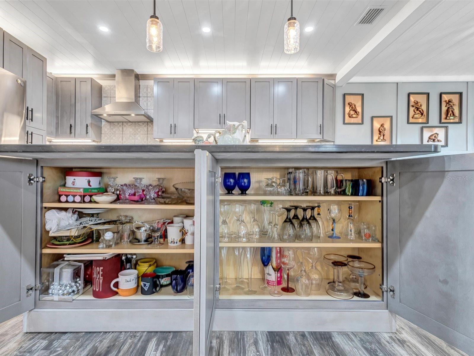 TOWNHOUSES OF BARDMOOR - Residential