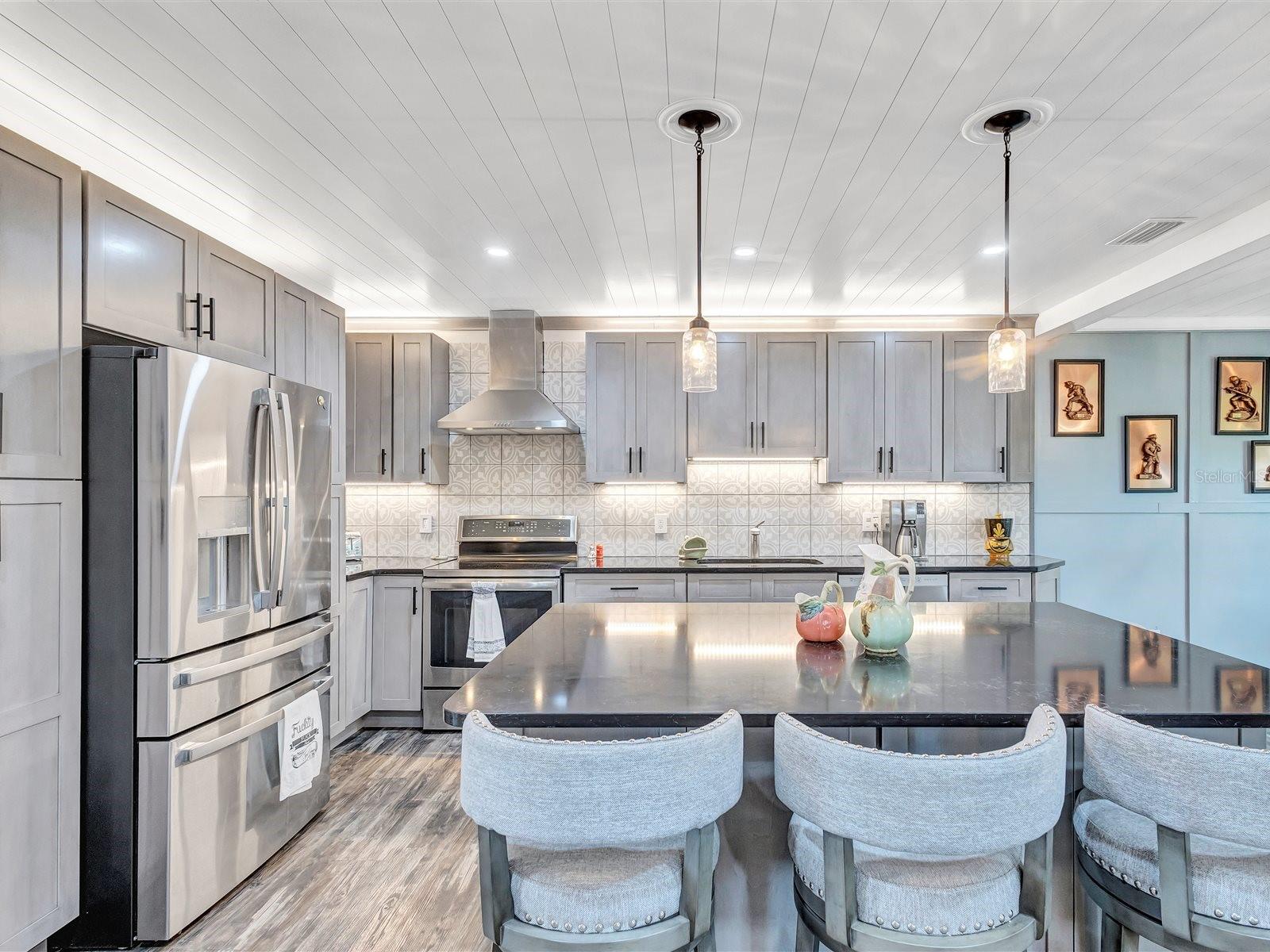 TOWNHOUSES OF BARDMOOR - Residential