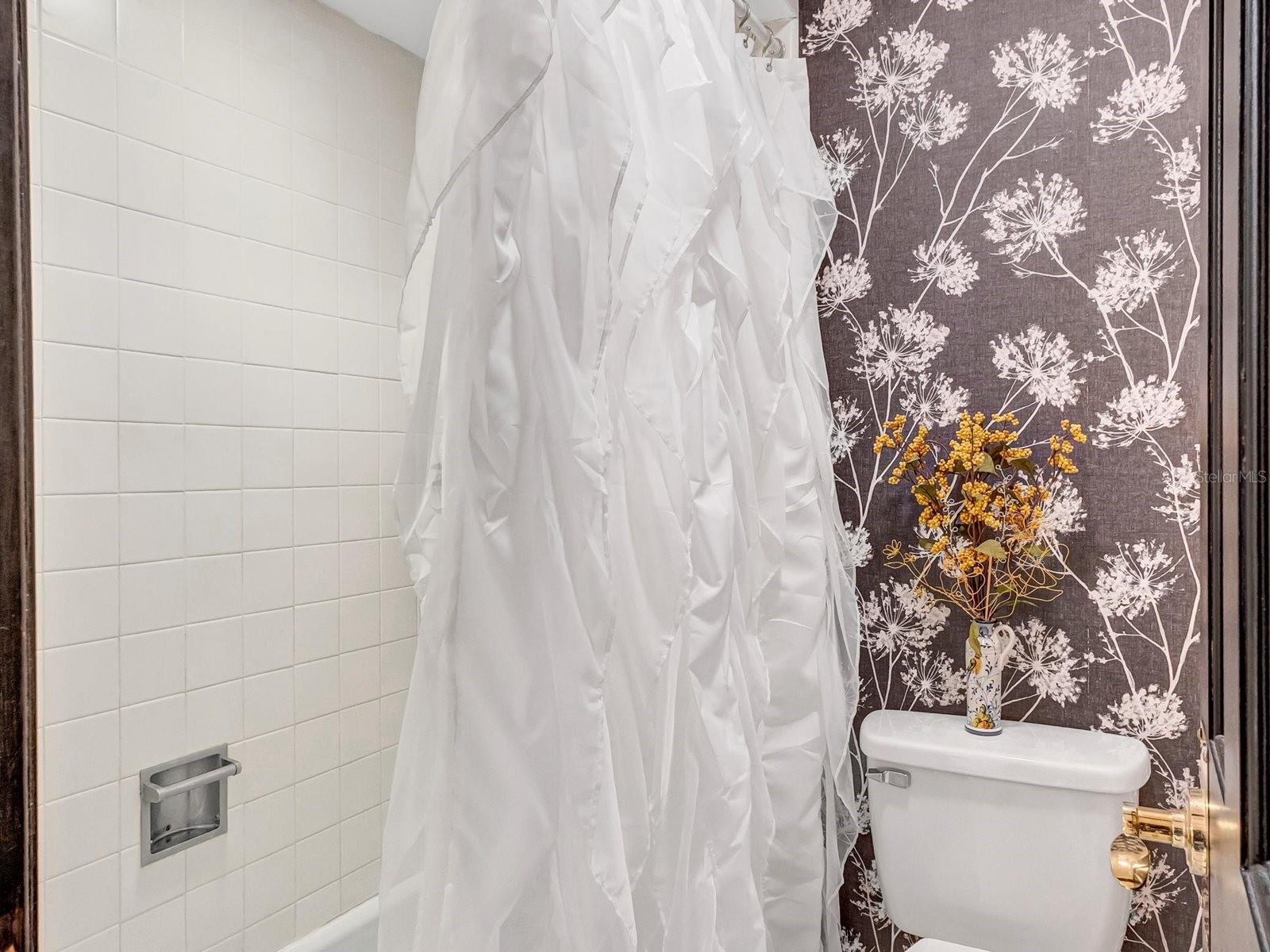 TOWNHOUSES OF BARDMOOR - Residential