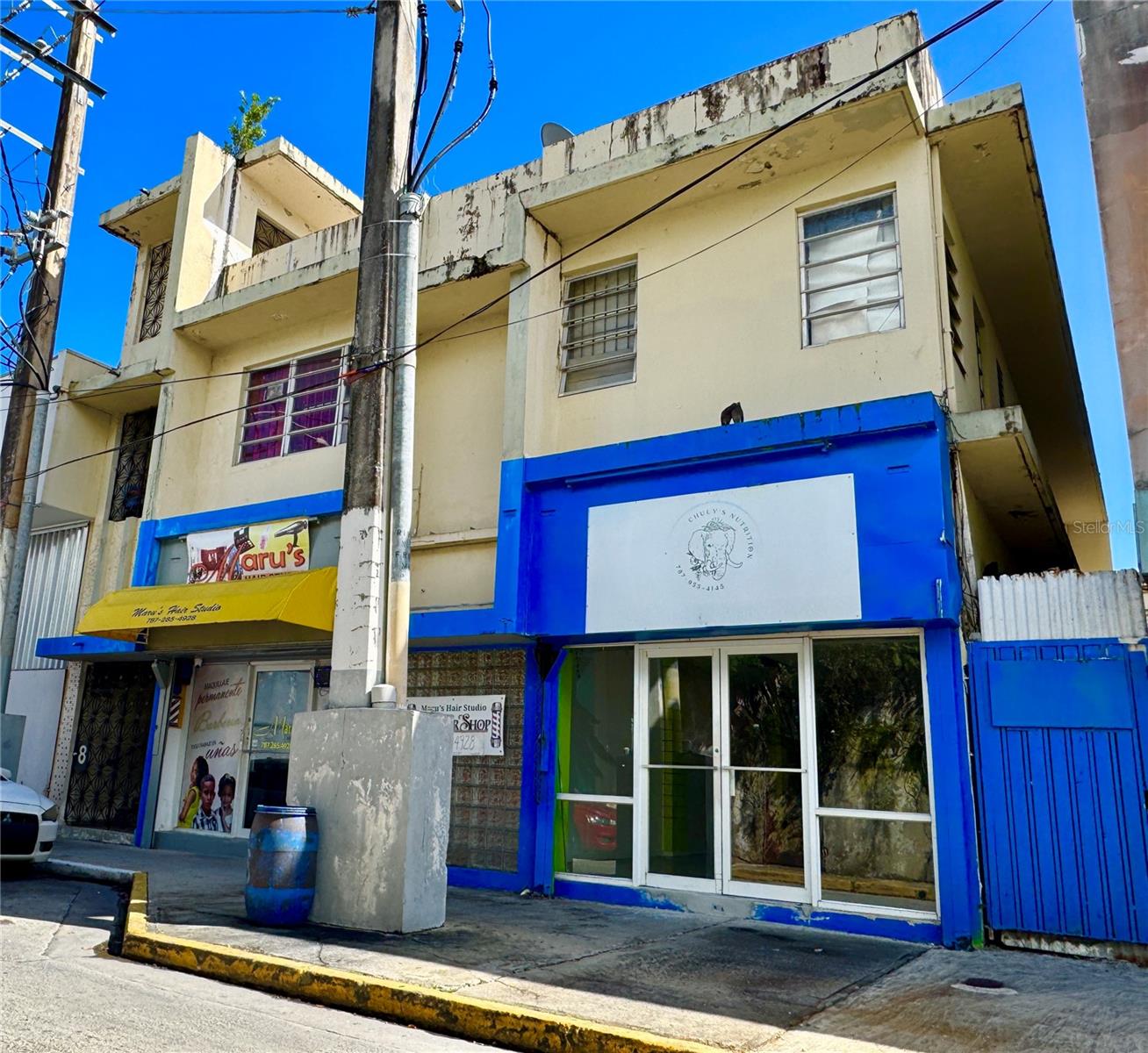 Main image without alt text