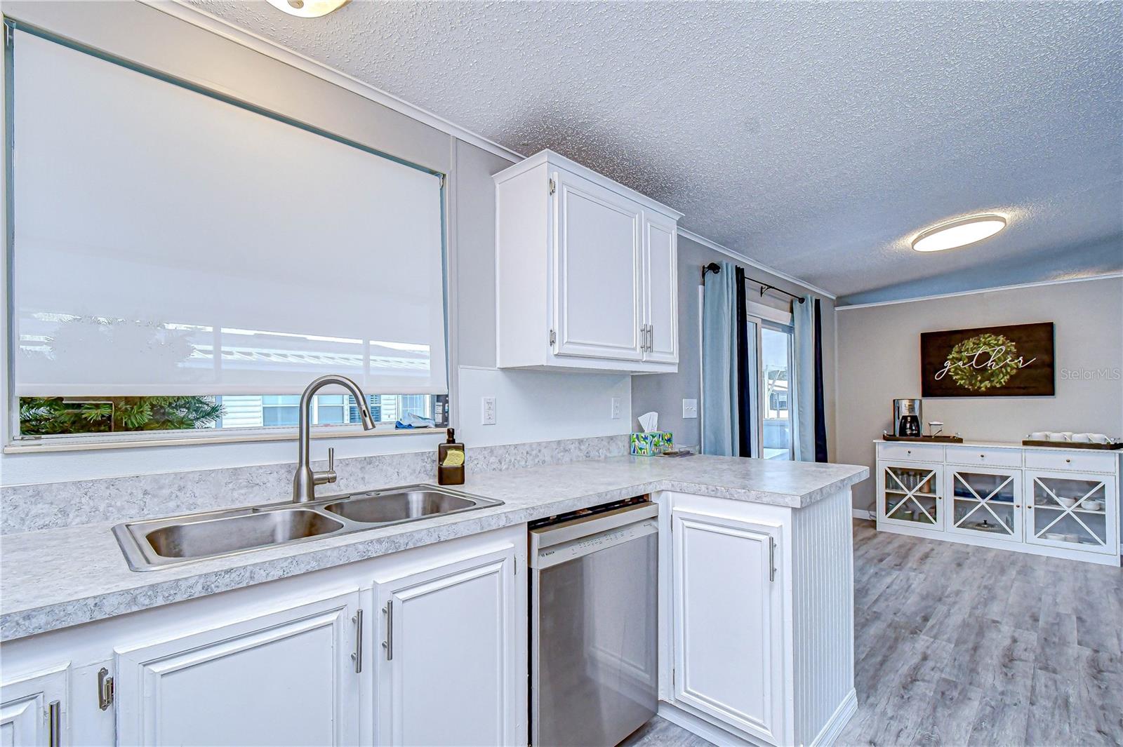 TIMBER LAKE ESTATES - Residential