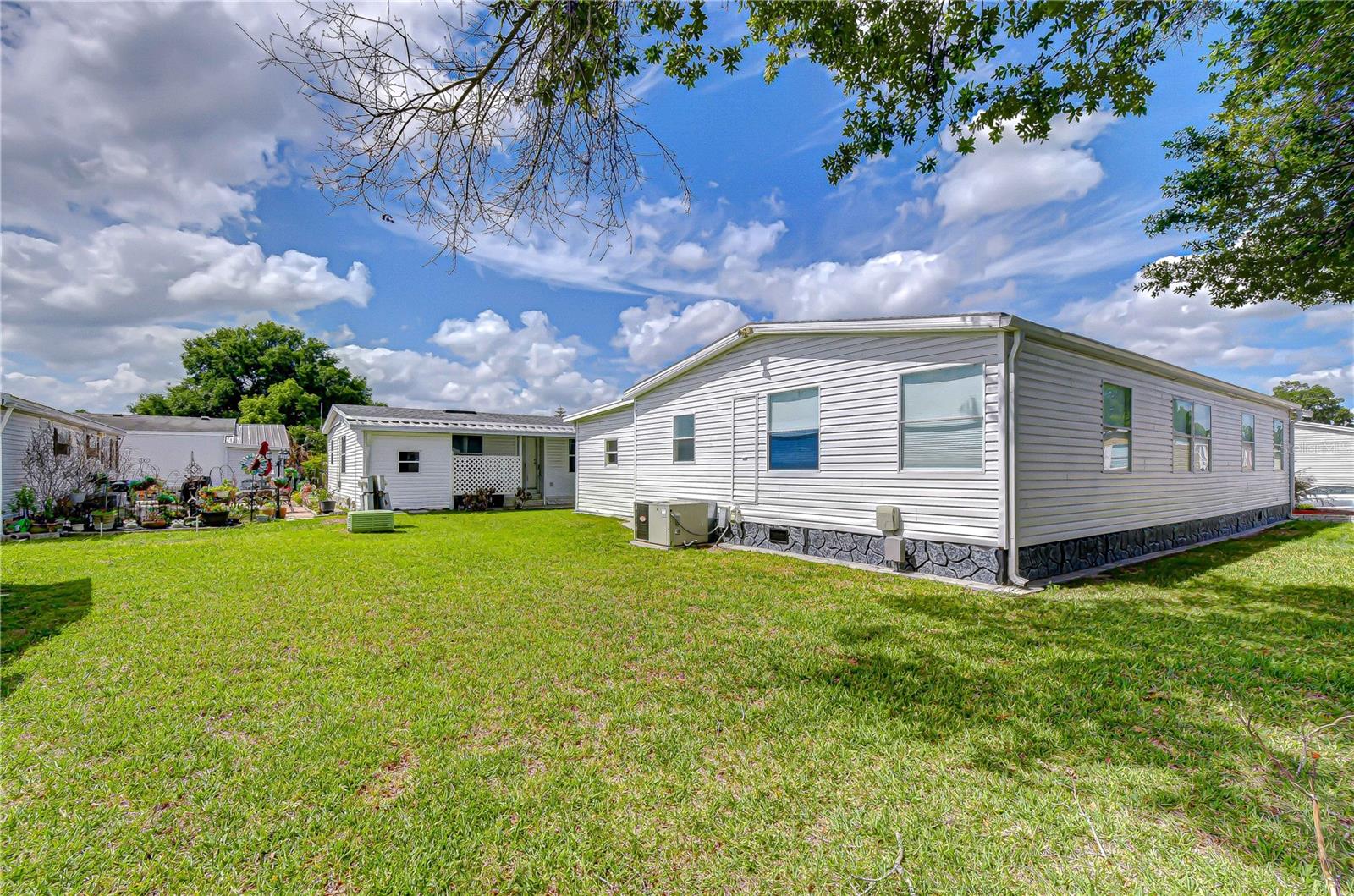 TIMBER LAKE ESTATES - Residential