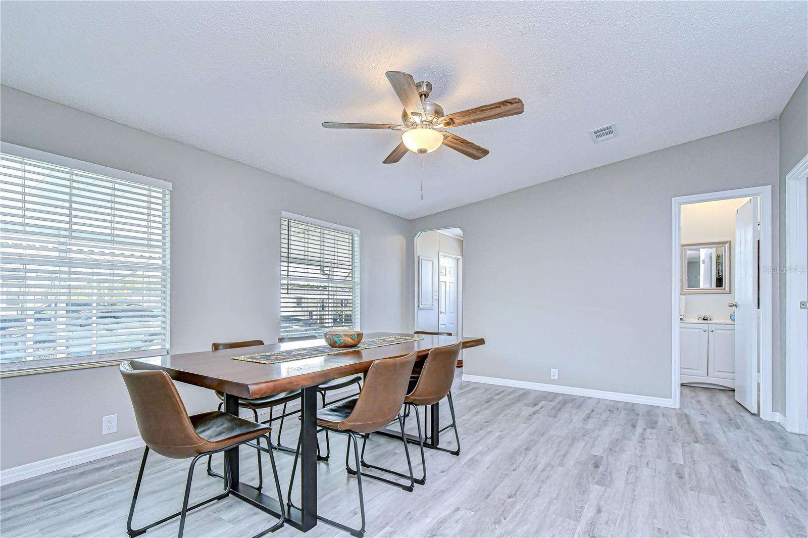 TIMBER LAKE ESTATES - Residential