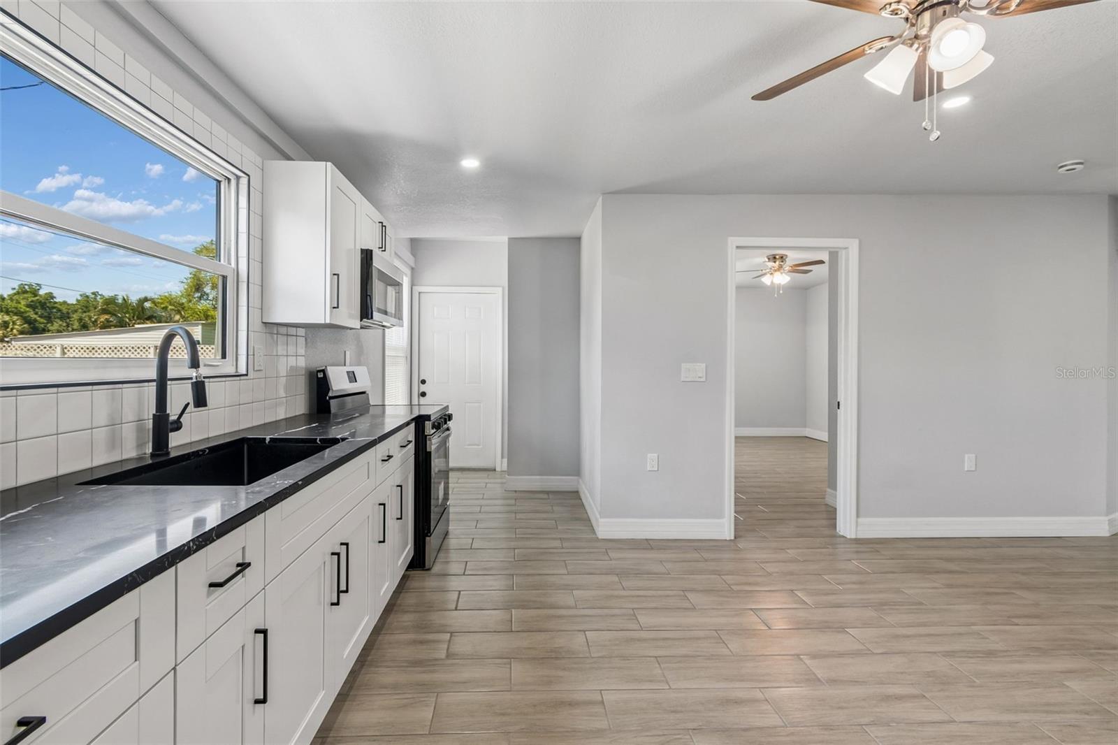 DAHLIA GARDENS - Residential