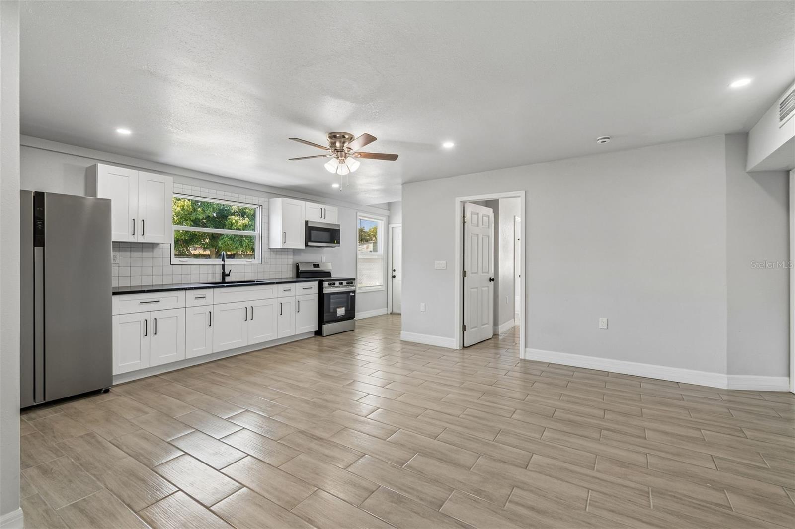 DAHLIA GARDENS - Residential