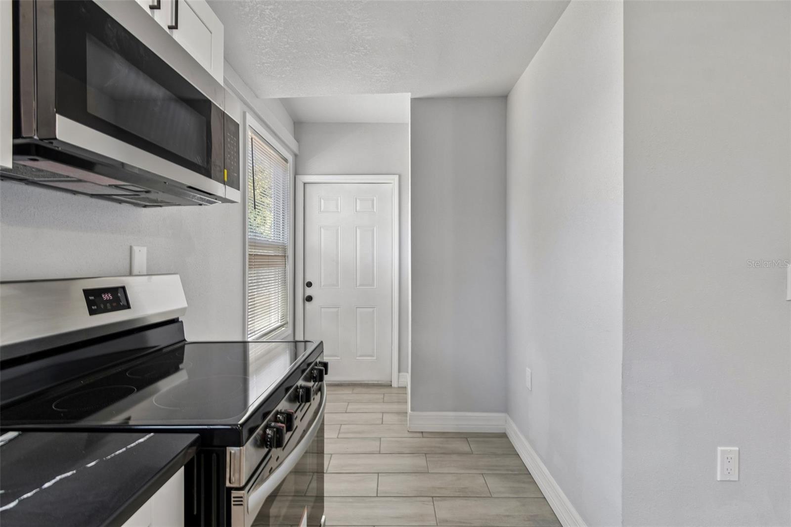 DAHLIA GARDENS - Residential