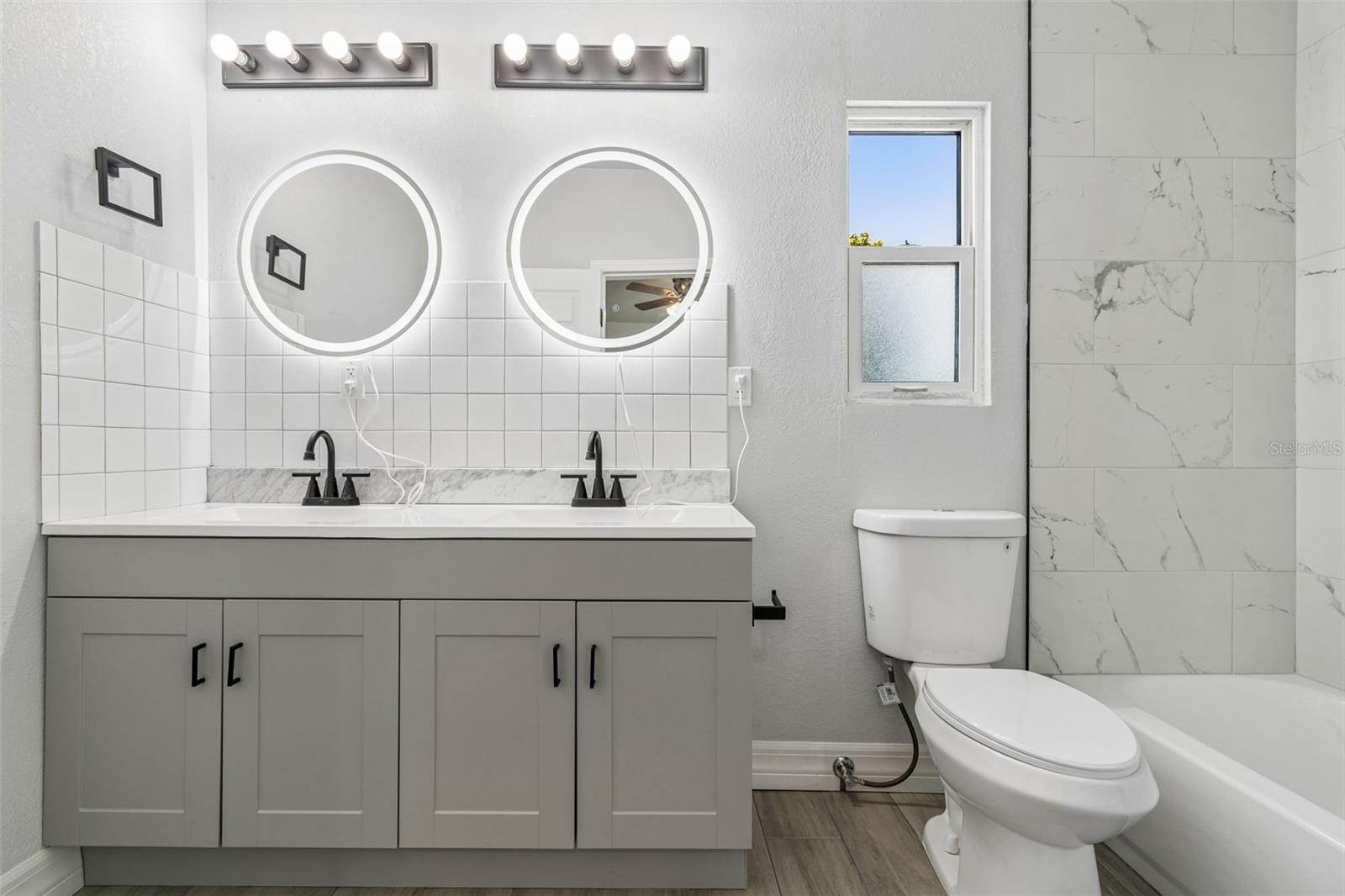 DAHLIA GARDENS - Residential