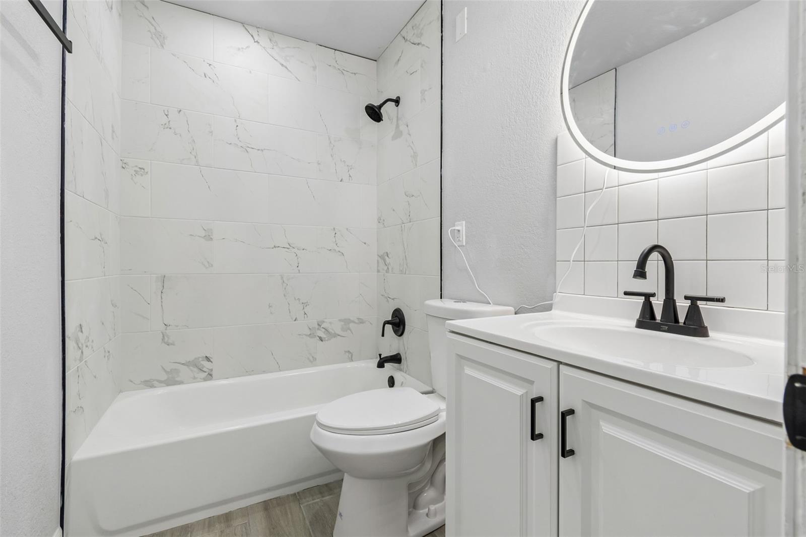 DAHLIA GARDENS - Residential