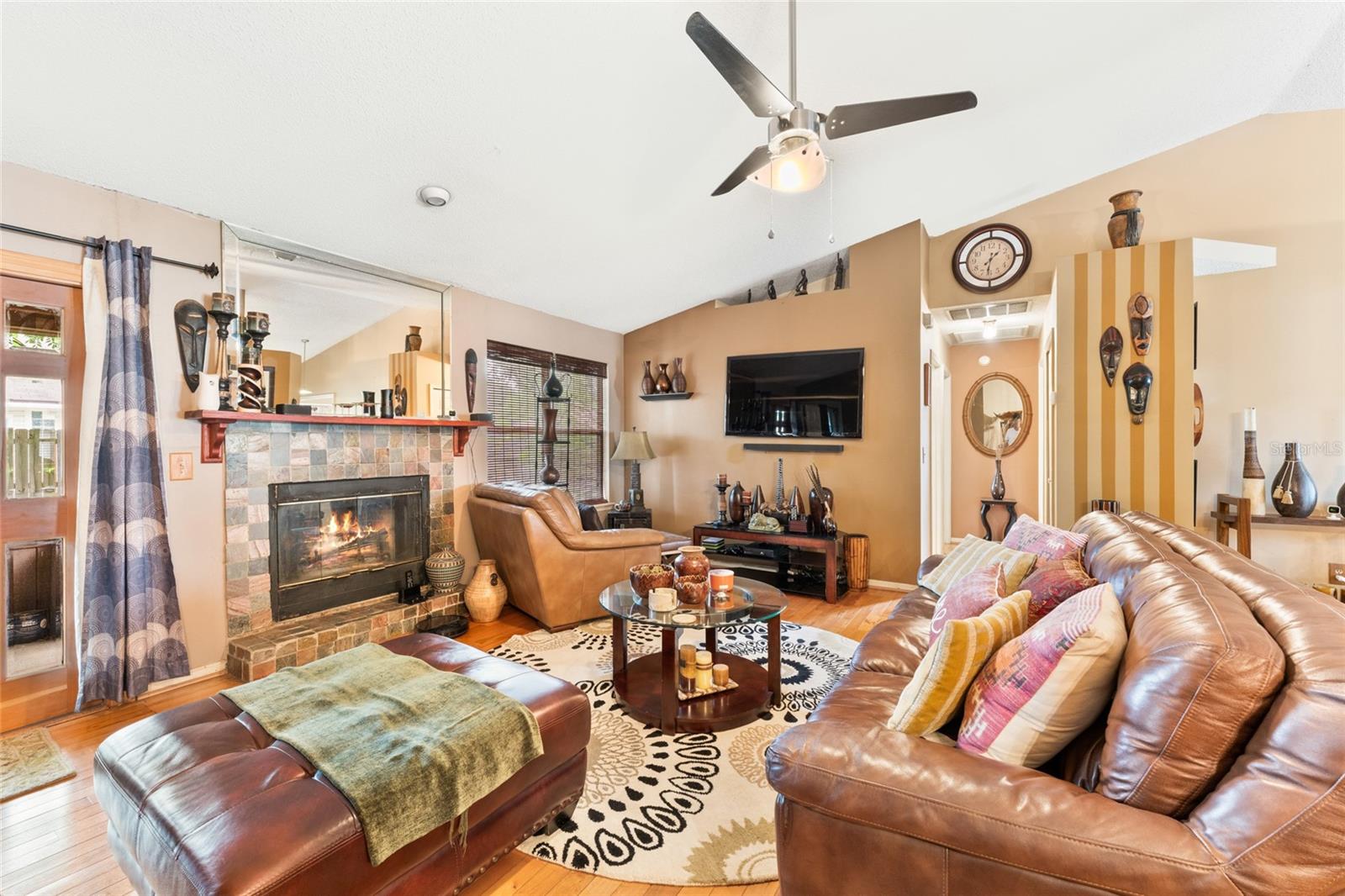 ARGYLE FORST CHIM LKE U15 - Residential