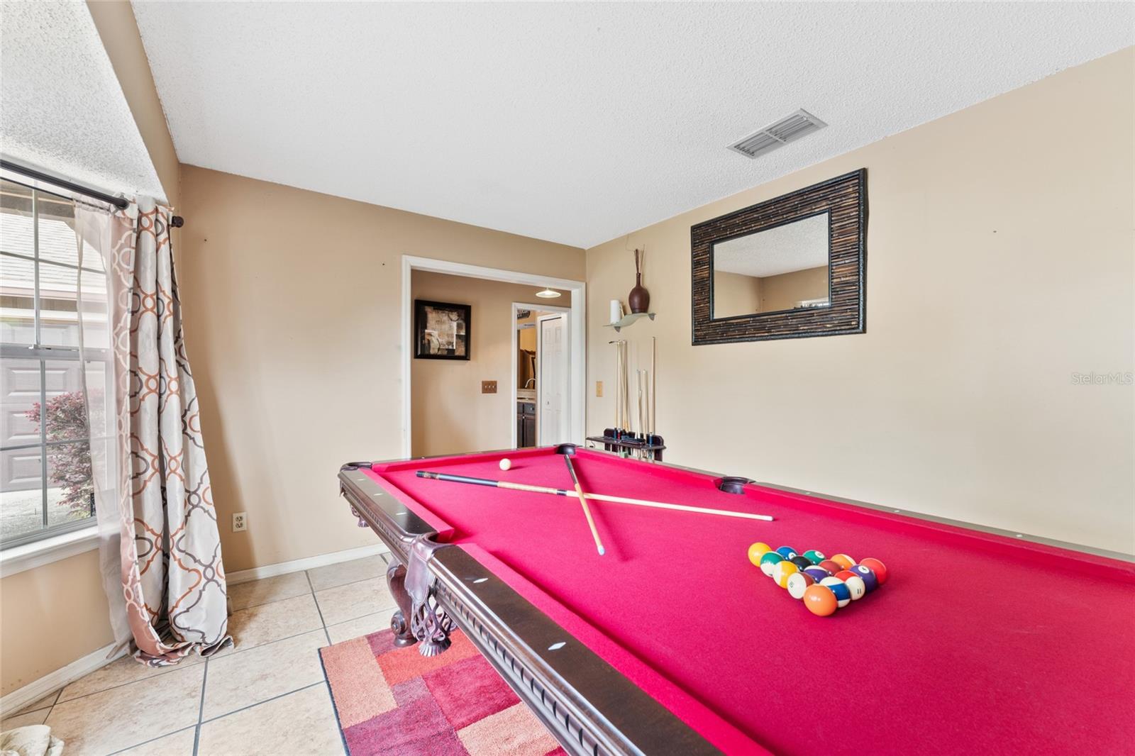 ARGYLE FORST CHIM LKE U15 - Residential