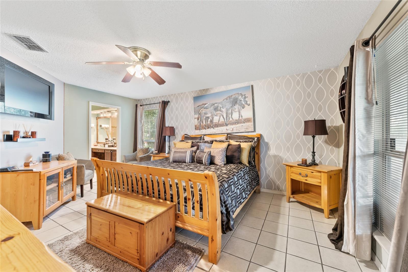 ARGYLE FORST CHIM LKE U15 - Residential