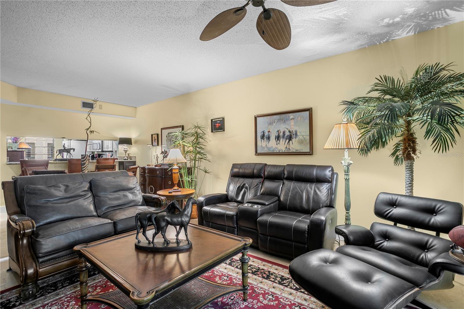 HARBOUR COURT A CONDO - Residential