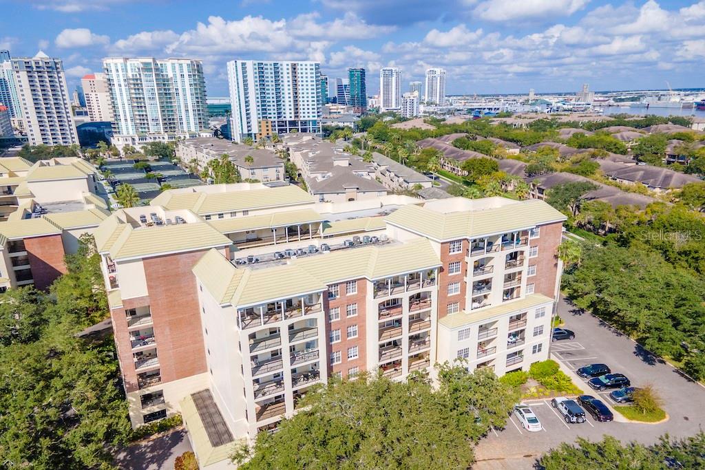 HARBOUR COURT A CONDO - Residential