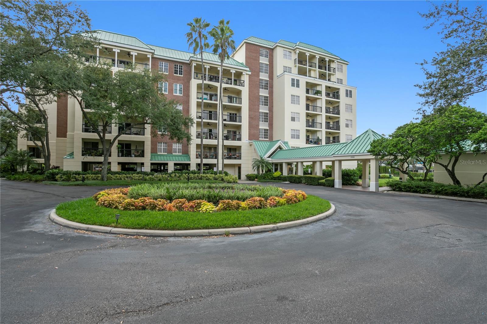 HARBOUR COURT A CONDO - Residential