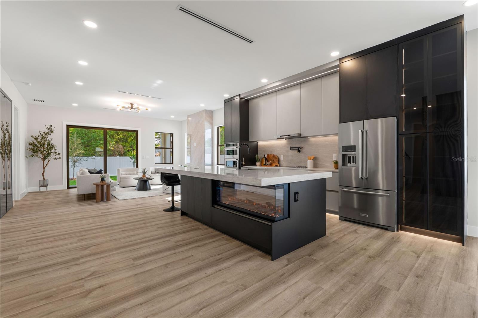 MAC FARLANE PARK - Residential