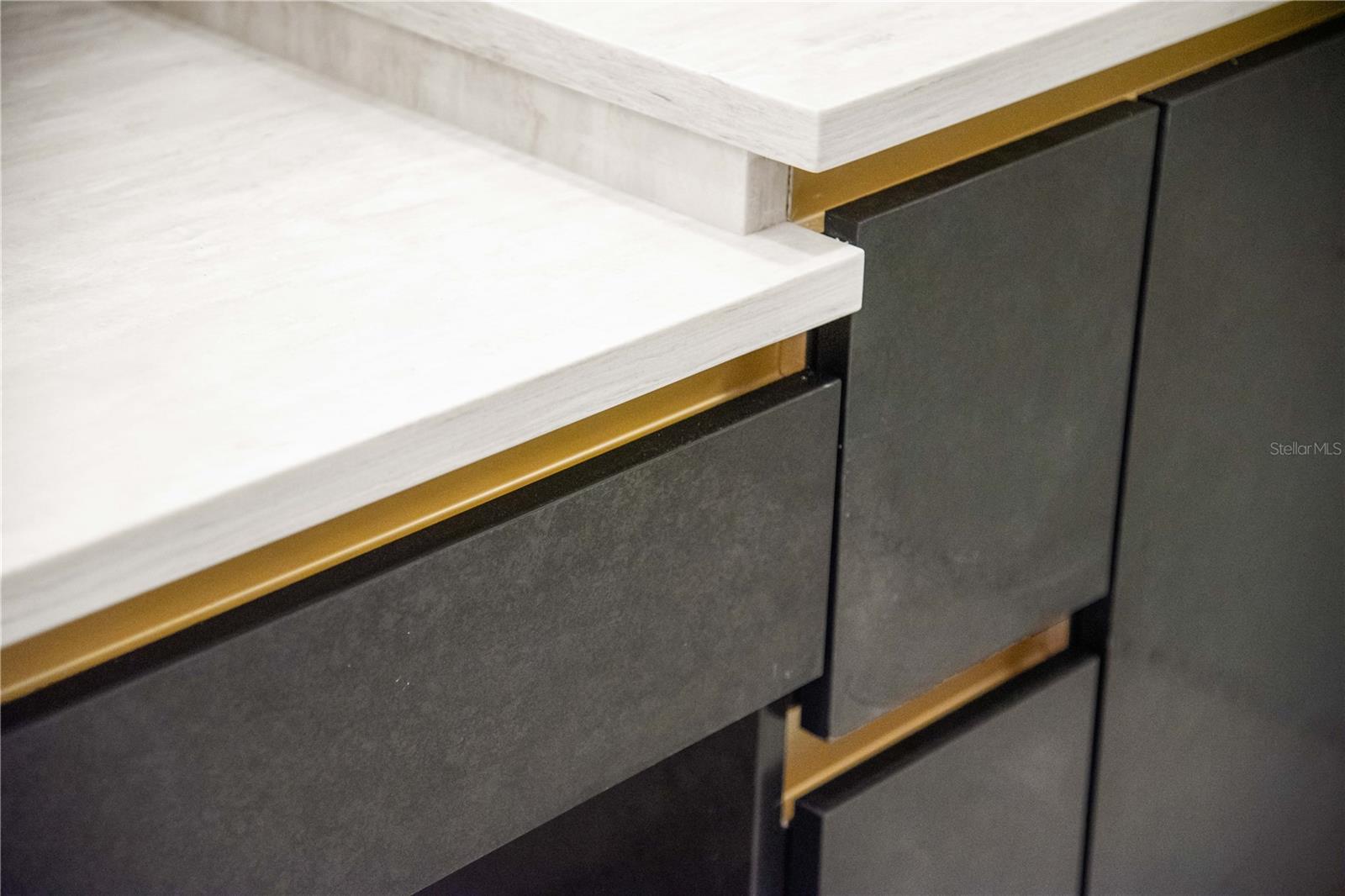 MAC FARLANE PARK - Residential