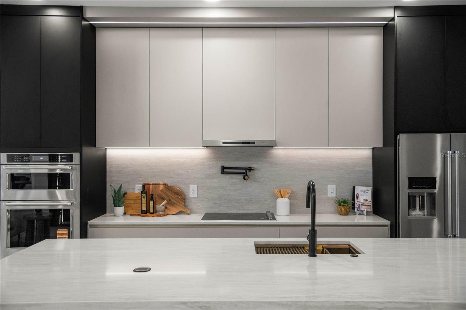 MAC FARLANE PARK - Residential