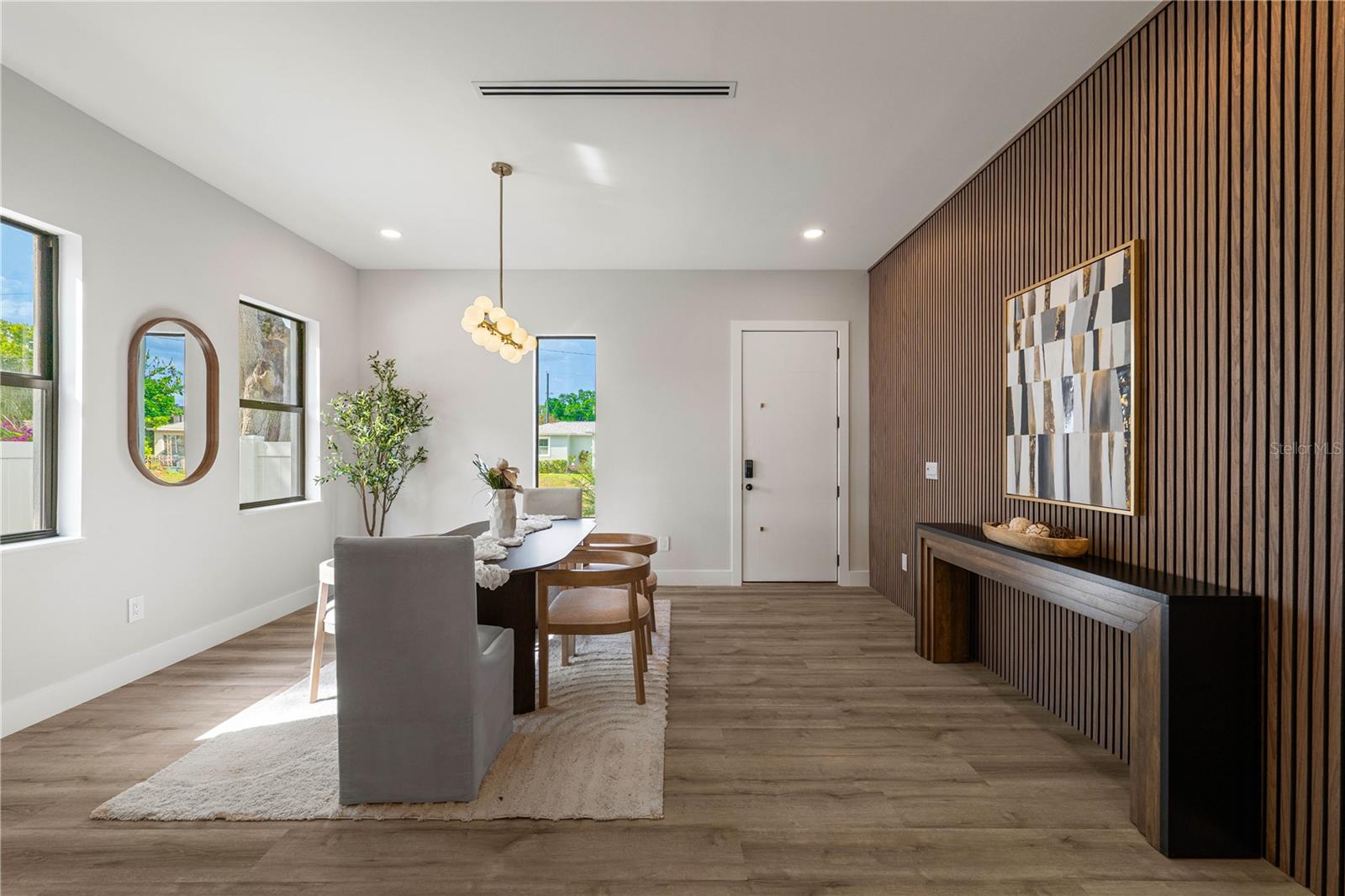 MAC FARLANE PARK - Residential