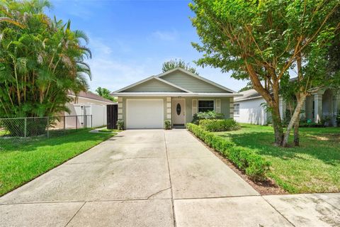 Photo of 2033 Garwood Drive, Orlando, FL 32822 (MLS # O6339394)