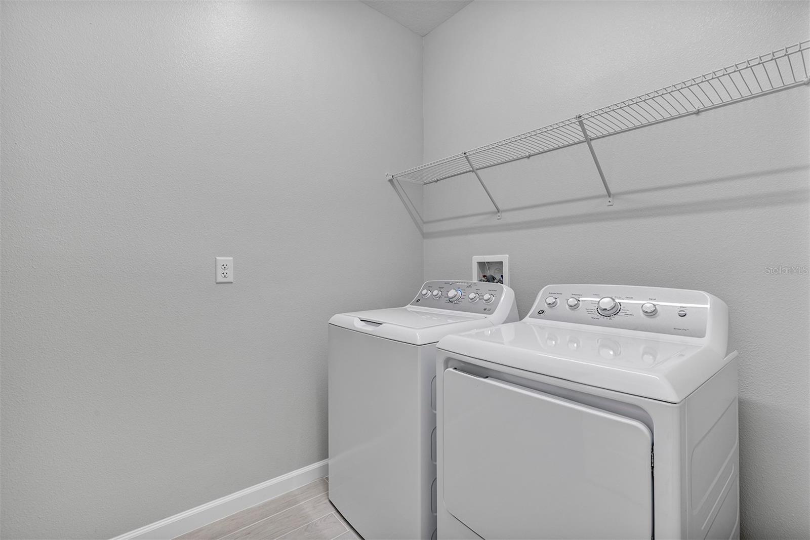 EMERSON POINTE - Residential Lease