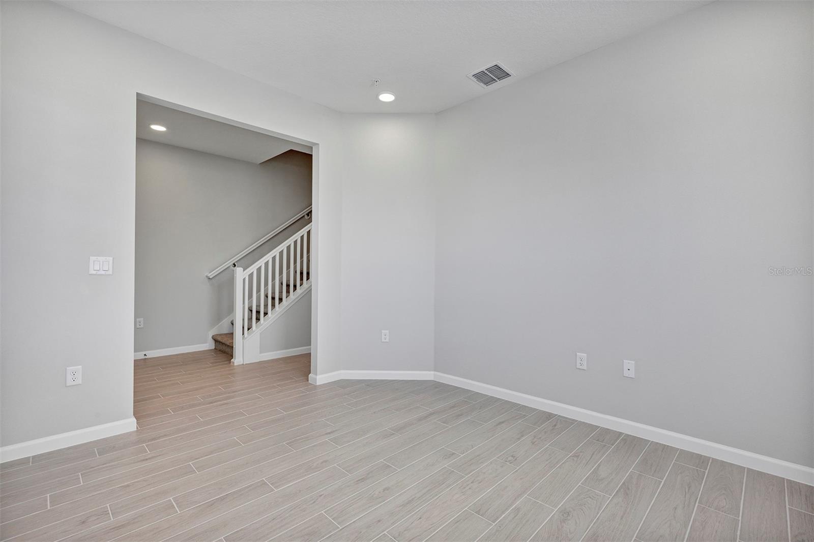 EMERSON POINTE - Residential Lease