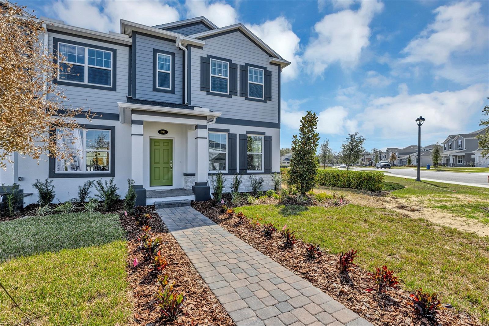 EMERSON POINTE - Residential Lease