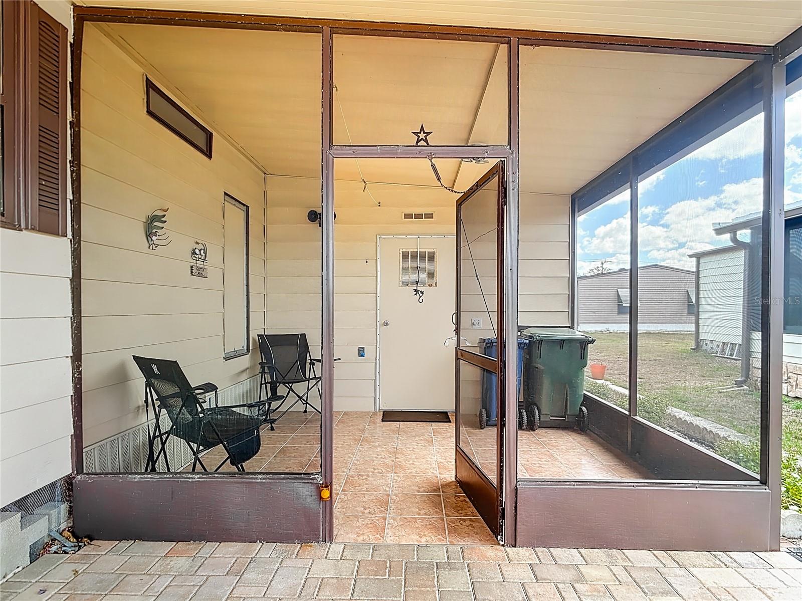 LA CASA MHP CO-OP - Residential