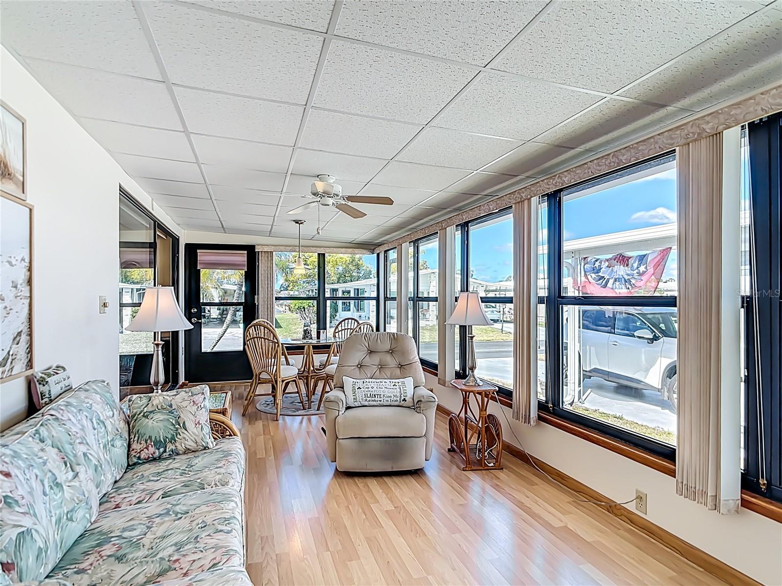 LA CASA MHP CO-OP - Residential